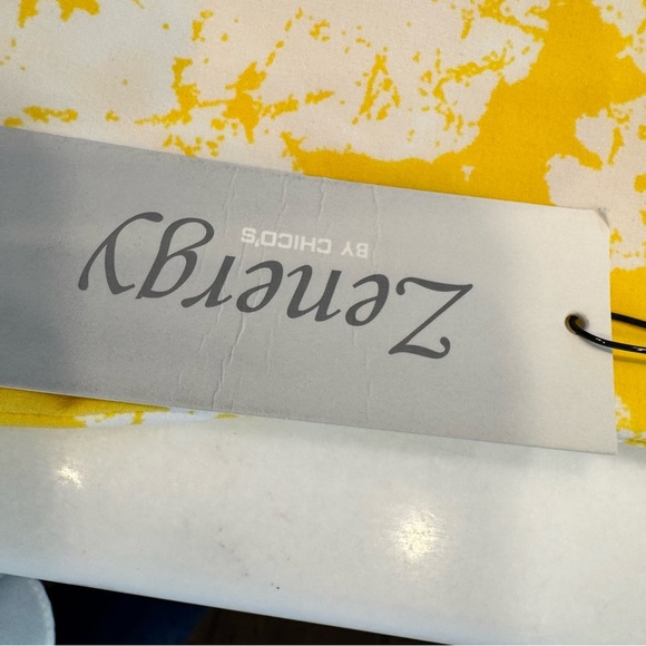 Zenergy by Chico Vest Women's Size 0 Bright Yellow Floral Full Zip - Picture 9 of 14